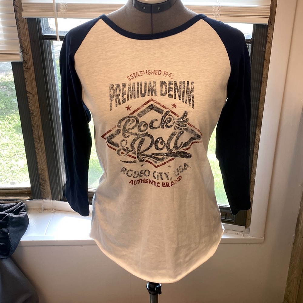 ✨Rock and Roll Cowgirl Lace Up back Top✨ Only Worn Once!